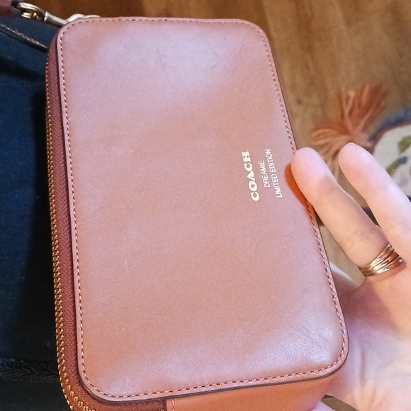 Coach "Coachies Dreamie Kira" Crossbody Bag Limited Edition - Picture 8 of 16